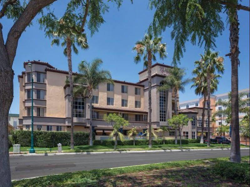 Peacock Suites Anaheim Exterior photo